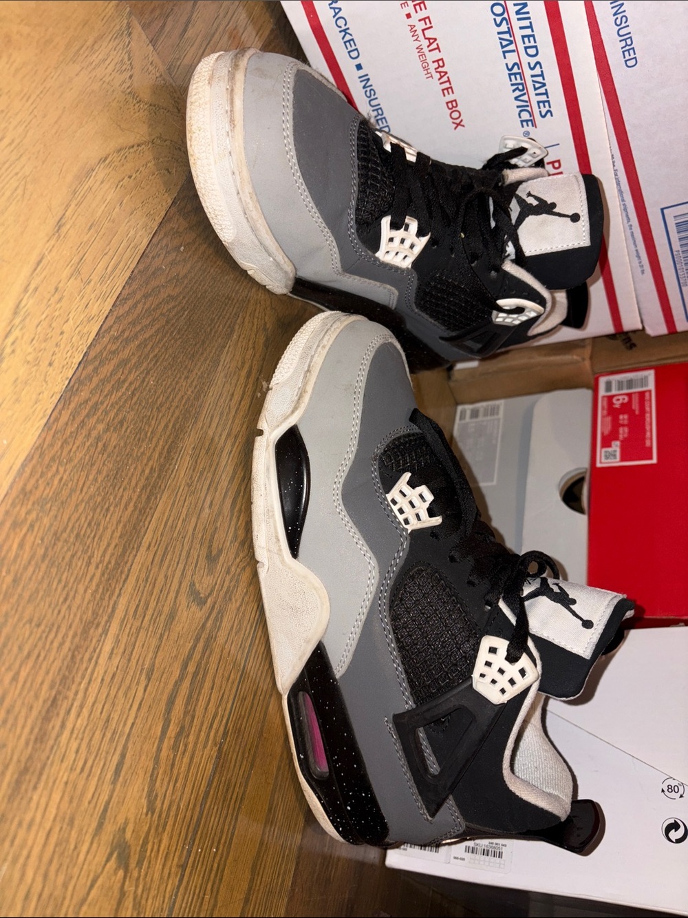 Air Jordan 4 Retro “Fear”